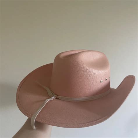 Reclaimed Vintage Men's Pink Hat | Depop