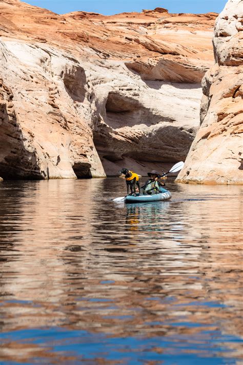 Guide to Kayaking From Lake Powell to Antelope Canyon with your dog