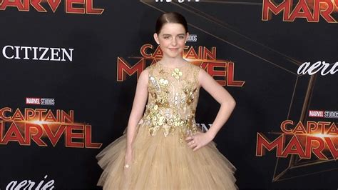 Captain Marvel: Mckenna Grace's very mature interview at Captain Marvel World Premiere - YouTube