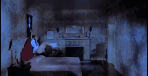 Scary Movie GIF - Scary Movie Funny - Discover & Share GIFs