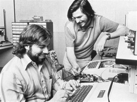 Apple: Jobs und Wozniak begannen mit illegalen Aktivitäten - teltarif.de News
