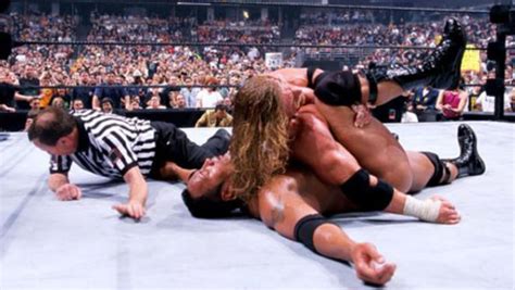 3 Ups & 7 Downs From WWE WrestleMania 2000 – Page 8