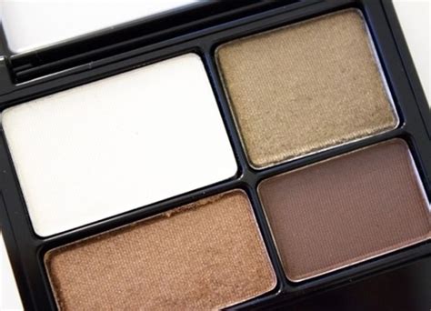 7 Eyeshadow Palettes for Cool Skin Tones ... | Cool skin tone, Eyeshadow, Revlon eyeshadow palette