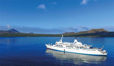 Galapagos - Legend 4 Day Cruise | Bunnik Tours