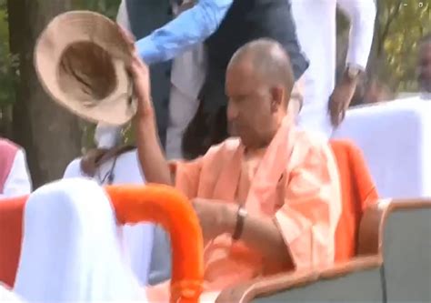 WATCH: UP CM Yogi Adityanath on jungle safari at Pilibhit Tiger Reserve ...