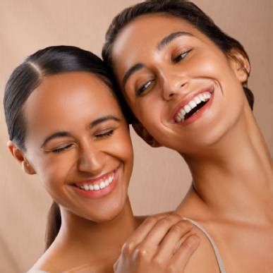Non-toxic and Eco-Friendly Practices Within Clean Beauty | Skinstory Clean Beauty