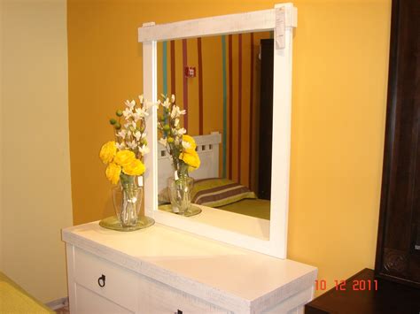 Simple Dressing Table Designs For Bedroom