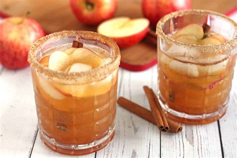 Fall Apple Cider Cocktail with kombucha by Jesse Lane Wellness