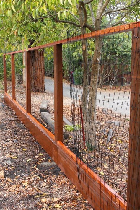 24 Unique Do it Yourself Fences That Will Define Your Yard | Diy backyard fence, Diy dog fence ...