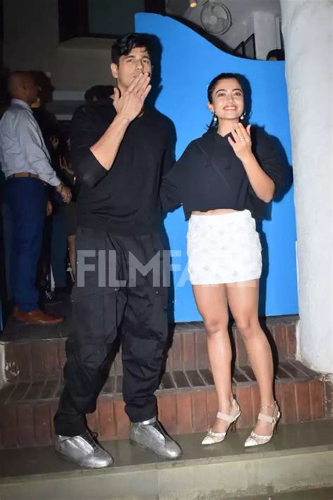 Sidharth Malhotra and Rashmika Mandanna clicked arriveing for the ...