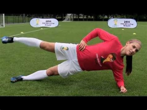 Alex Morgan Soccer Workout: Side Bench w/Leg Lift - YouTube