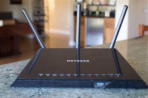 Netgear R6400 review: Netgear’s mid-range router is a solid value | PCWorld