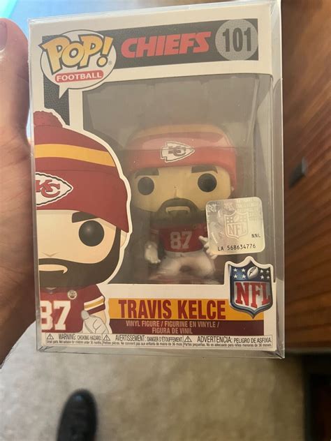 Taylor Swift's Boyfriend Travis Kelce Funko Pop #101 VAULTED RARE in ...