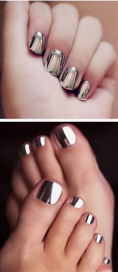 Platinum colored nails.....Would you rock this color!! We it.... | Toe ...