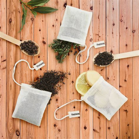 Set of reusable tea bags made from 100% unbleached and unseeded cotton. Made for brewing ...