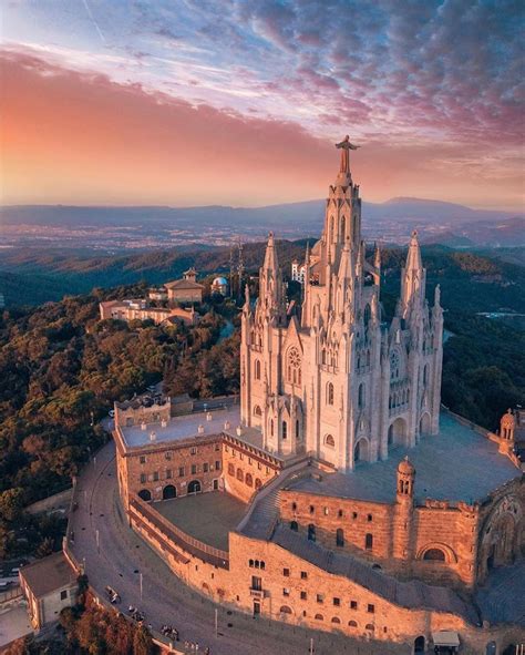 Álbumes 90+ Foto Sitios Bonitos En Barcelona Para Ir Con Tu Pareja Cena ...