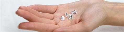 What is a Loose Diamond | With Clarity