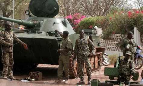 Mali Coup Leaders Struggle to Assert Control - The New York Times