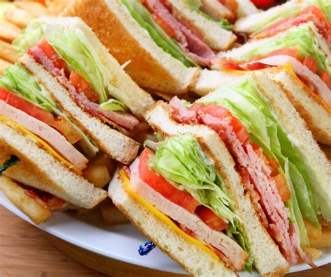 Classic Club Sandwich | Cooking Mamas