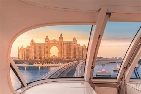 Le Monorail de Dubaï : rejoindre l'île artificielle de Palm Jumeirah