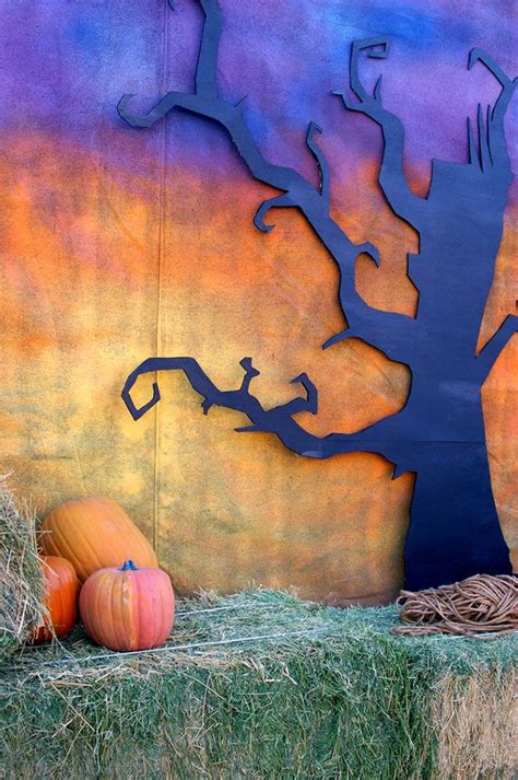 10 Halloween Photo Booths Your Party Needs | Halloween backdrop, Fall ...