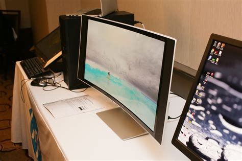 Take a look at HP's ultra high-def and curved monitors (pictures) - CNET