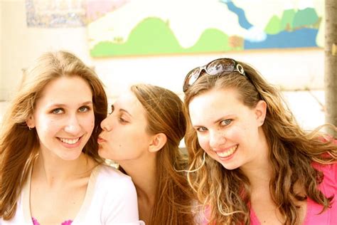 Pretty ladies! | Alex, Ally, and Emily. They look like they … | Flickr