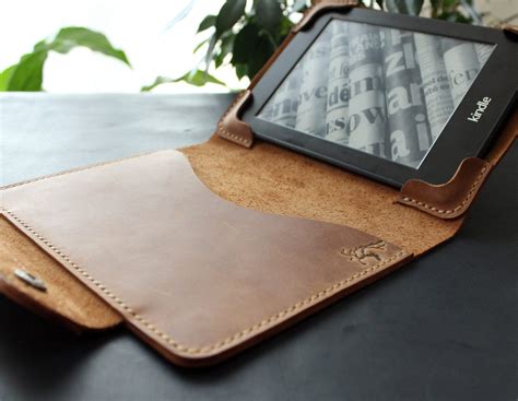 Kindle Paperwhite case Brown | Anger Refuge