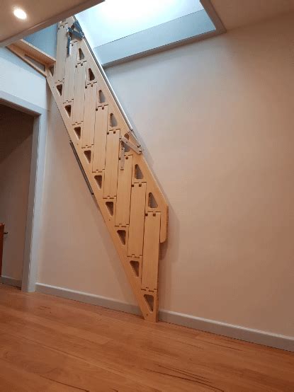 Résultat de recherche d'images pour "loft ladders" | Staircase design, Stairs design, New staircase