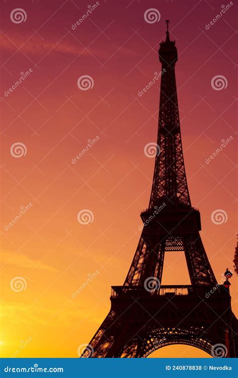 Eiffel Tower Silhouette at Sunset Stock Photo - Image of outdoor, light ...