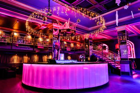 Night clubs in Warsaw - reviews and photos