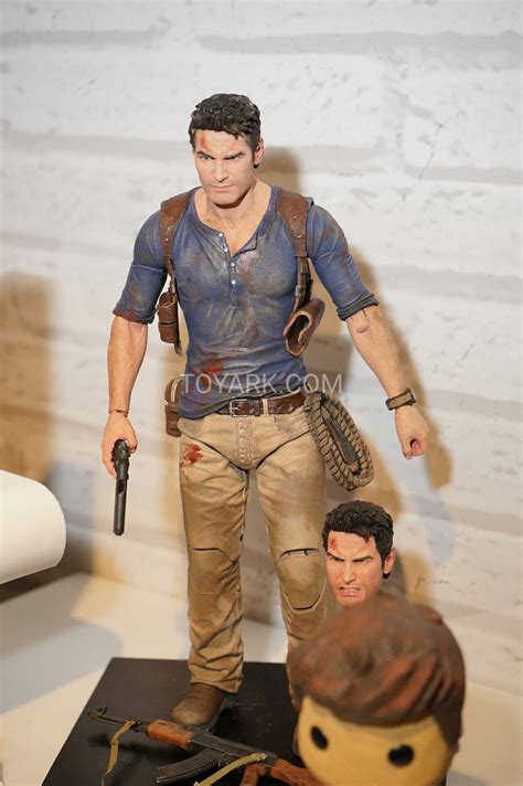 NECA Uncharted 4 Nathan Drake | Nathan drake, Neca, Drake