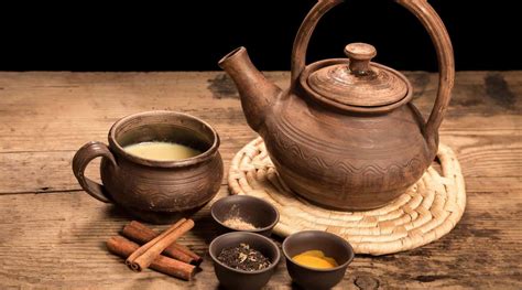 Tea History in India - When Did Tea Start in India? - topictea.com