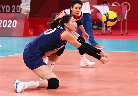 Volleyball star Kim Yeon-koung makes Olympic history in epic victory vs ...