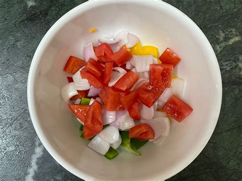 Paneer Salad Recipe | Healthy Paneer Salad - Foodie-Trail