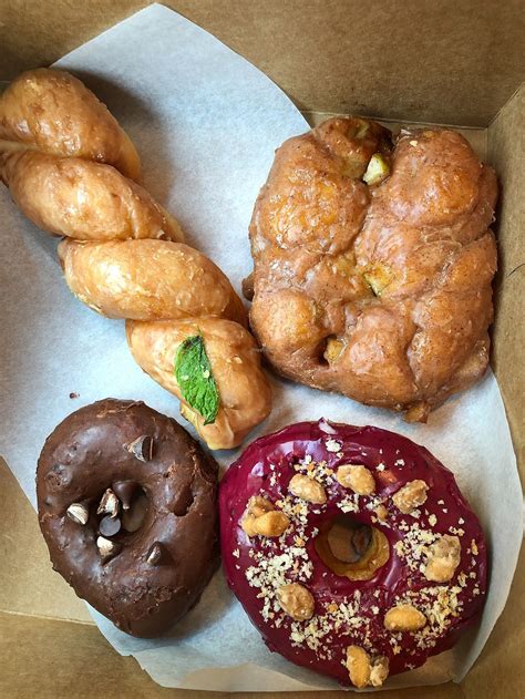 Doe Donuts - Portland Oregon Bakery - HappyCow