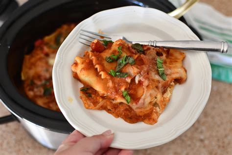 Crock-Pot Slow Cooker Veggie Lasagna Recipe | Hip2Save