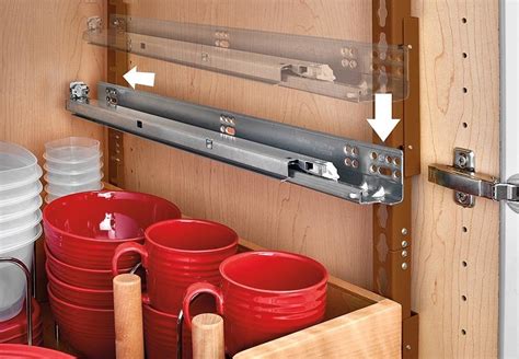 Rev-A-Shelf 4WDB4-PIL-24SC-1, 20 Inch Width Kitchen Base Cabinet Pull-Out Stackable Pilaster for ...