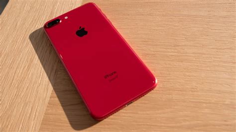 15 Product Red iPhone 8 and iPhone 8 Plus photos: Apple's new bold ...