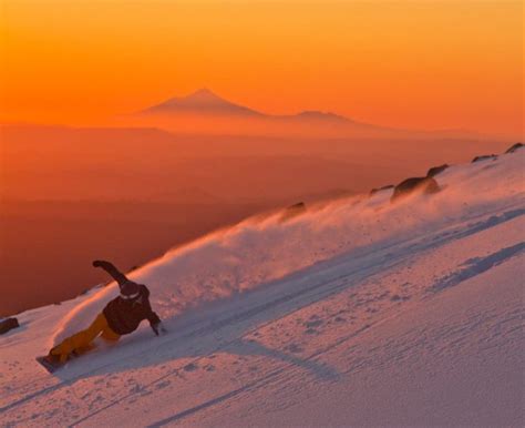 12 best NZ ski resorts for New Zealand snowboarding holidays