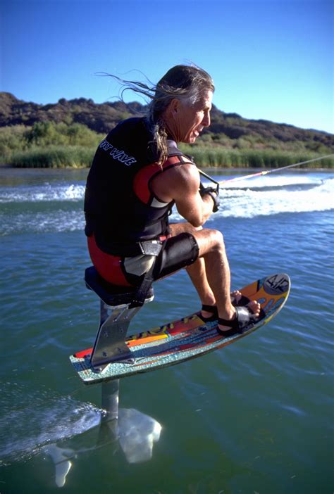 Free Water Ski Photos: HYDROFOIL CRUISING with Mike Murphy – Classic Water Skiing Tricks