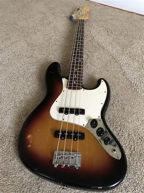 SOLD - Fender Highway One Jazz Bass 2005 Sunburst | TalkBass.com