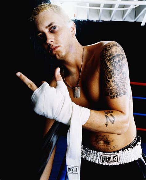 Eminem photo gallery - high quality pics of Eminem | ThePlace