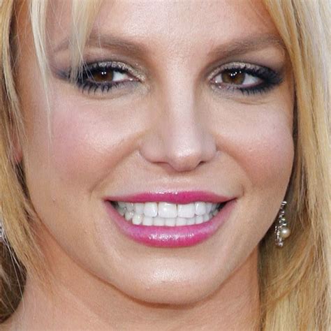 Britney Spears Eyebrows / Is Britney Spears Dating Her "Slumber Party ...