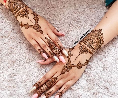 Henna Mehndi Designs Latest Images