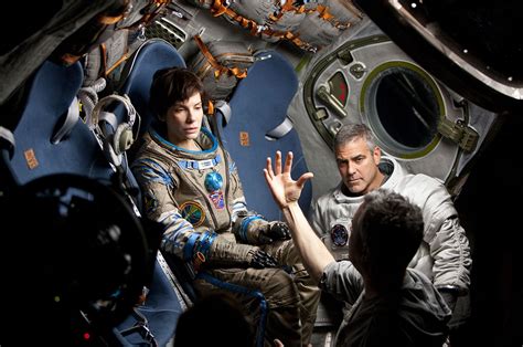 Making 'Gravity': How Filmmaker Alfonso Cuarón Created 'Weightlessness' Without Spaceflight | Space