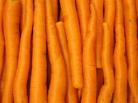 Night Vision Sticks | Though carrots are high in Vitamin A (… | Flickr