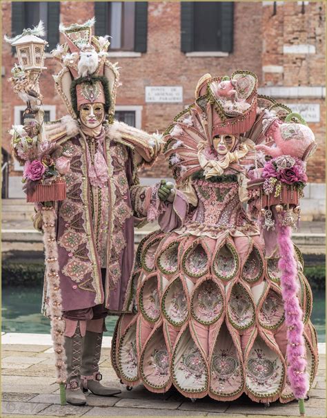 Photos Costumes Carnaval Venise 2016 | page 11 | Venice carnival costumes, Venetian carnival ...