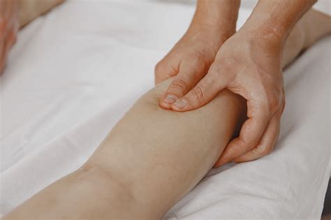 Leg Vein Treatment – What is it & How Does it Work? | Skiin