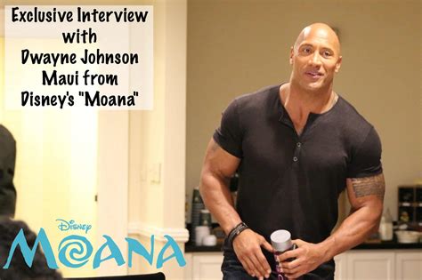 "Moana" Interview with Dwayne Johnson - #MoanaEvent - 5 Minutes for Mom